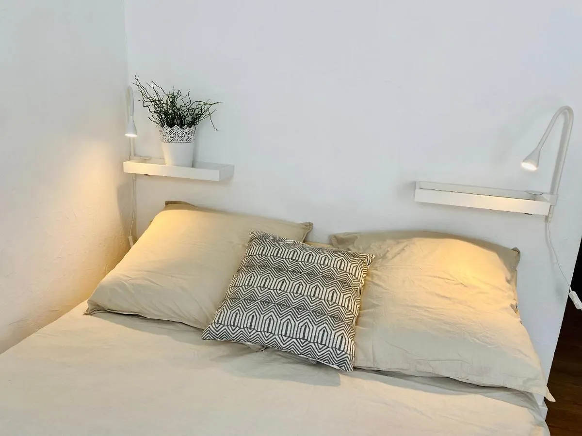 Maisonnette Climatisee A 35M De La Plage De La Capte Hyeres Villa France